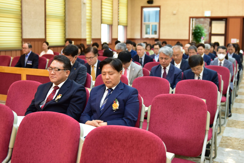 ecc0dd70236cdcf36fddb2aa510e099a_1760681575_3489.JPG